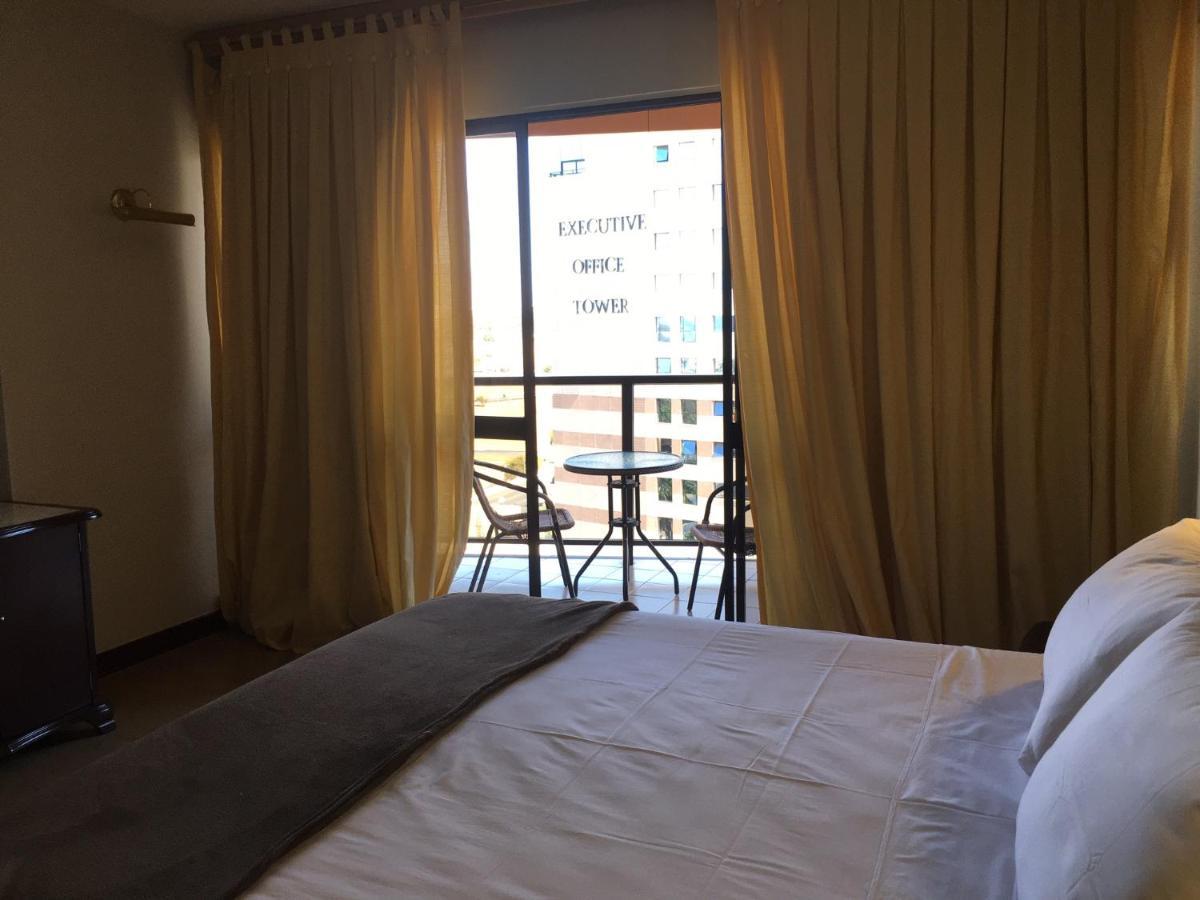Apart Hotel No Coracao De Brasilia Kubitschek Plaza Екстер'єр фото